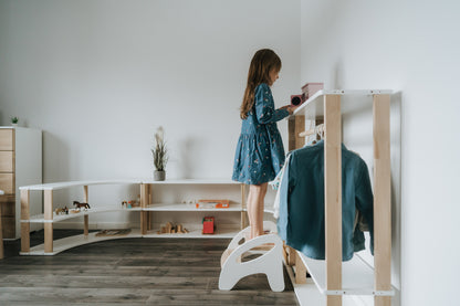 Montessori kindergarderobe nature play